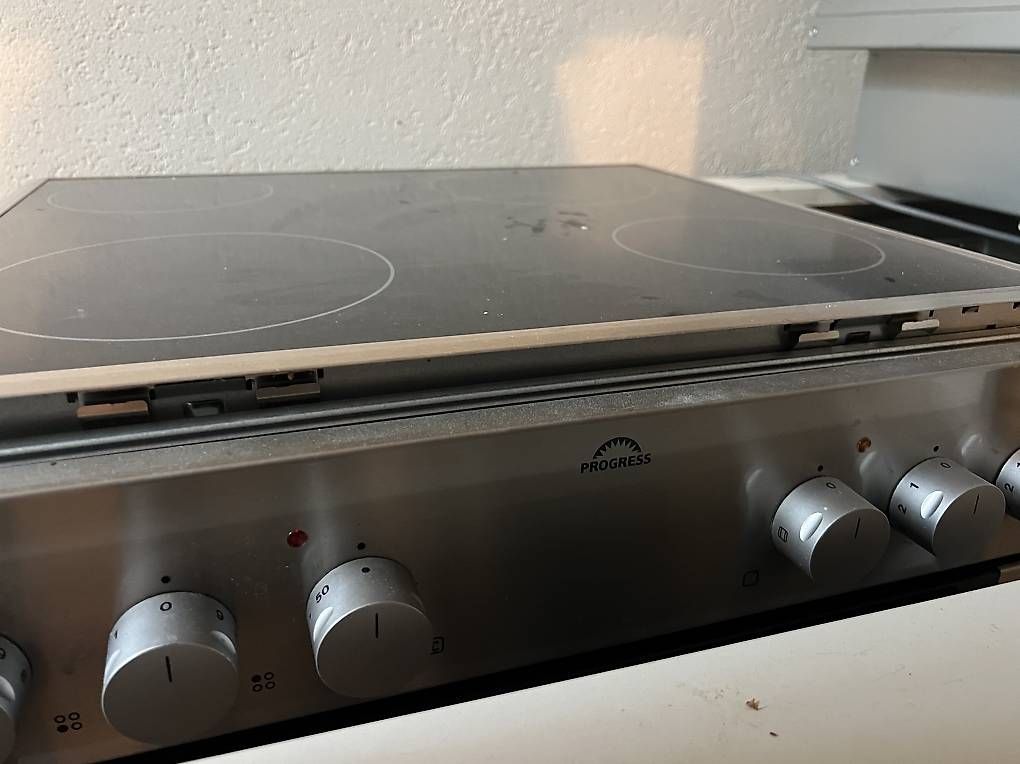 Cucine complete: Cuisine entière avec électroménager – Usato da Biel/Bienne venduto da jean_bienne 3
