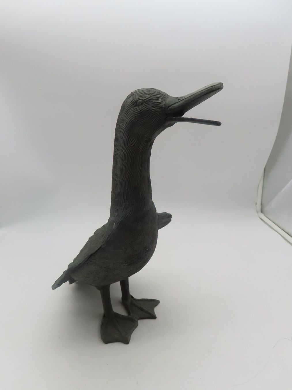 Figuren: Schöne Ente aus Metall – Gebraucht aus Reinach BL von WBZ-Flohmarkt