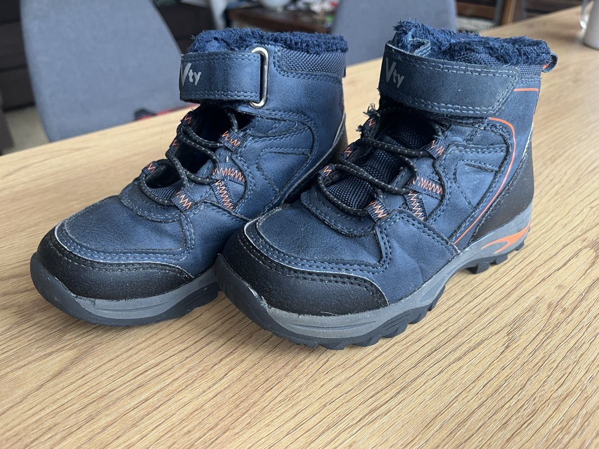 Scarpe da uomo: Winterschuhe Gr.28 – Usato da Bern venduto da piweli 1