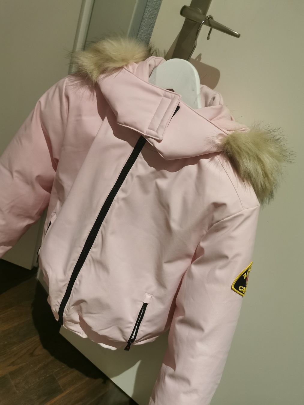 Giacche & Cappotti: Rosa Canada Zavetti Jacke – Nuovo (secondo la descrizione) da Nürensdorf venduto da thaswan 2
