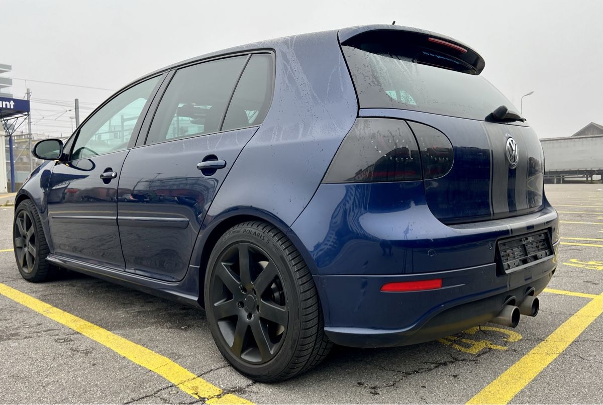 VW Automobili: VW Golf R32 – Usato da Thun venduto da yul_l572 5
