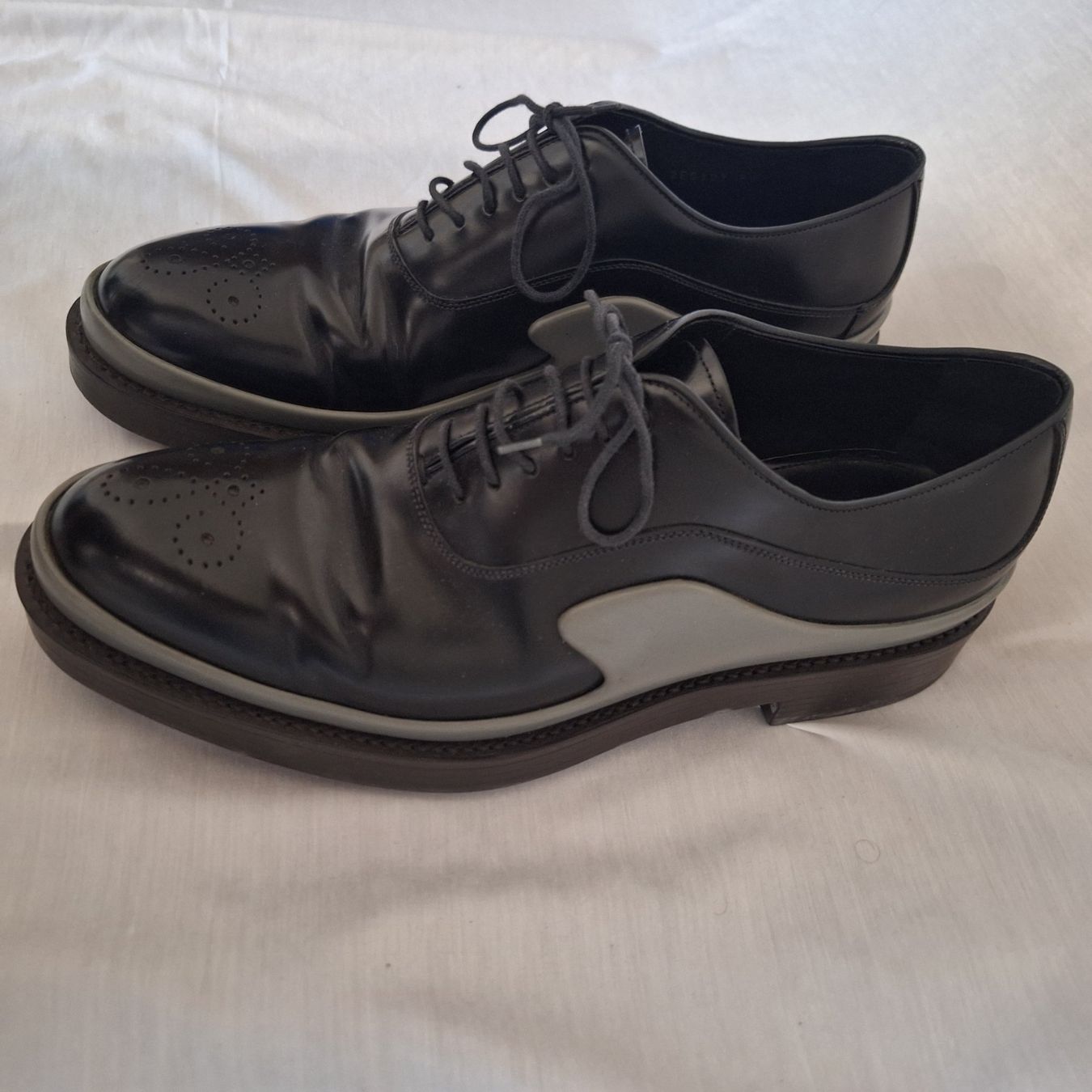 Prada Scarpe da uomo: PRADA Derby Loafer Gr. 44 Schwarz – Usato da Kilchberg ZH venduto da mrmame 1