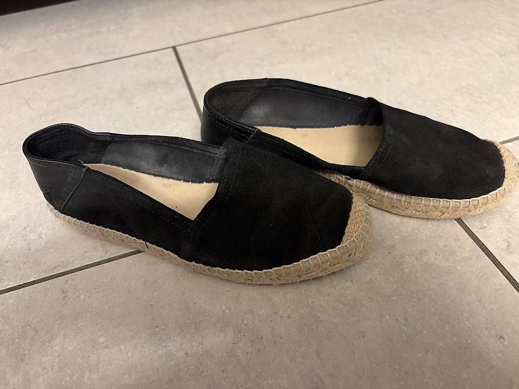 Scarpe da donna: Geox Schuhe 36 – Usato da Wettingen venduto da buntmaler2005 1