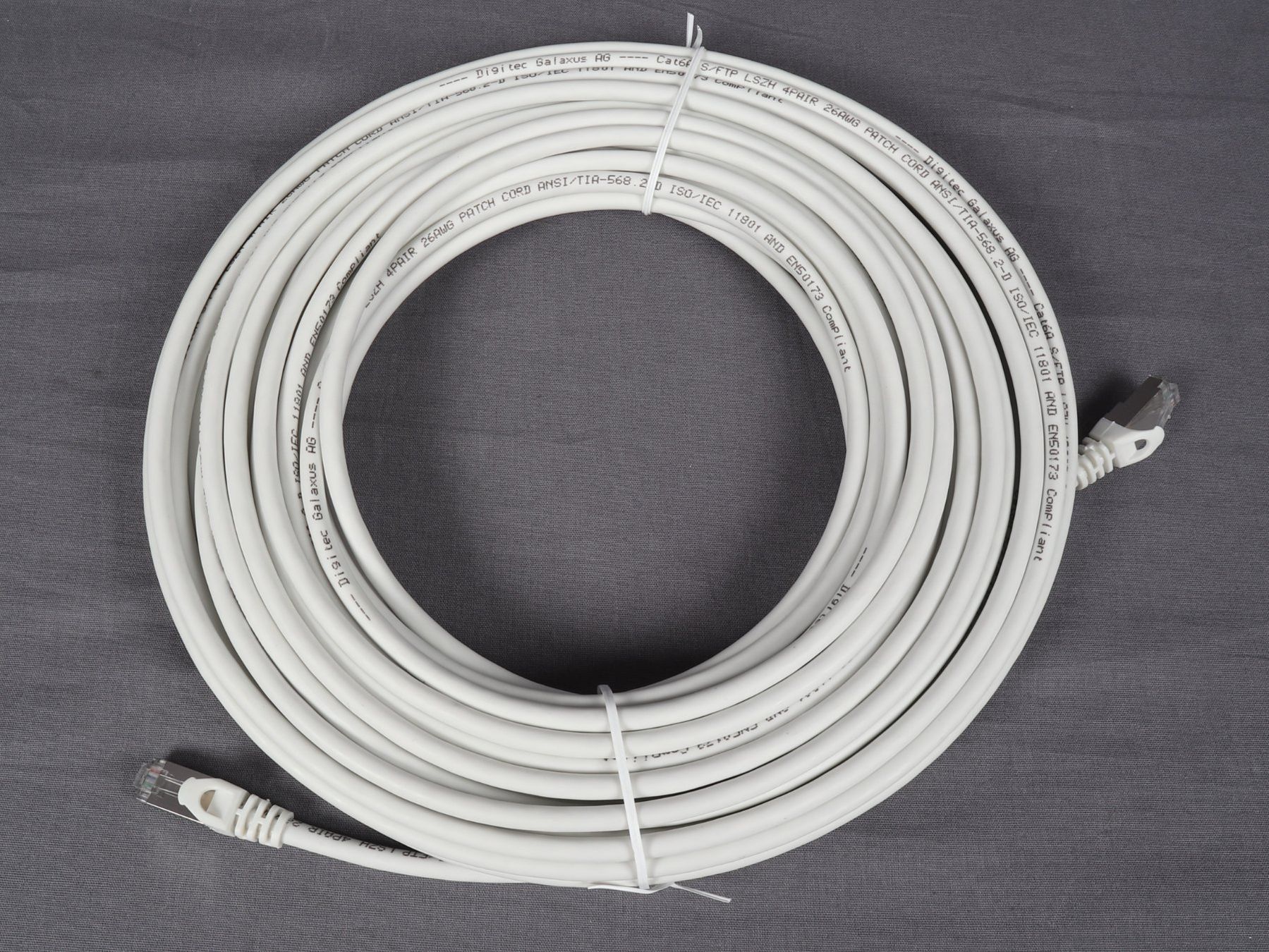 Digitec Kabel: DIGITEC Ethernet - Patchkabel RJ45 6a 20m weiss – Neu (gemäss Beschreibung) aus Steinen von Restwert_Steinen 2