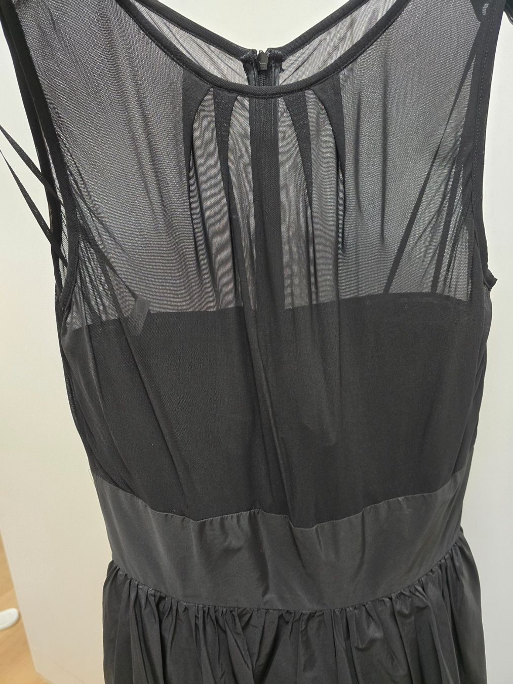 Robes: Abendkleid schwarz – D'occasion à Rümlang par Arsasladi 2