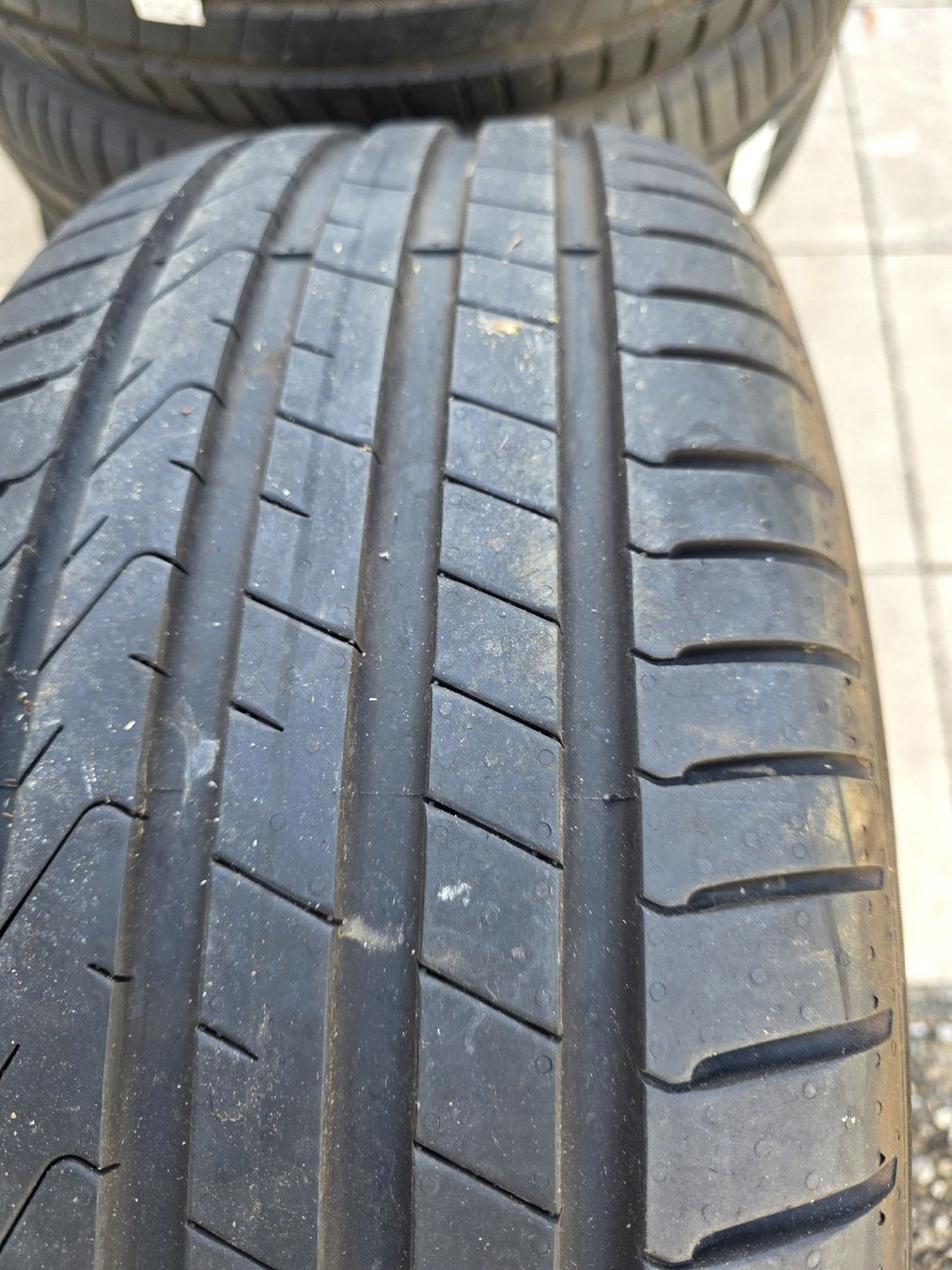 Pirelli Pneumatici & Ruote complete: pneux d été 235/55/19 – Usato da Prez-vers-Noréaz venduto da Bogh15 5