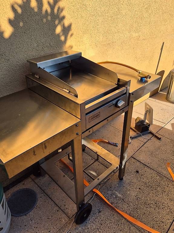 Grils: Plancha inox – D'occasion à Penthaz par jea_92sc
