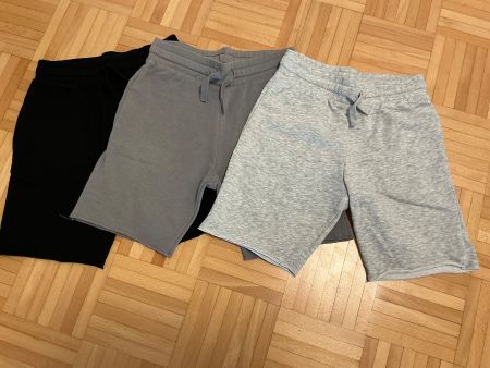 H&M Shorts 3er Set Grösse 146 neuwertig
