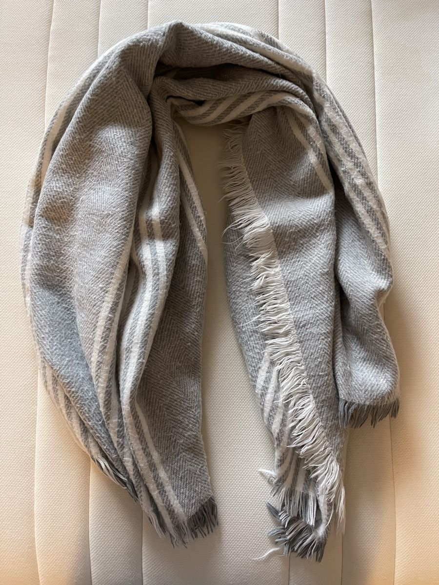 Zara Foulard & Sciarpe: Écharpe rayée douce Zara – Usato da Leytron venduto da Tissana_bo 2