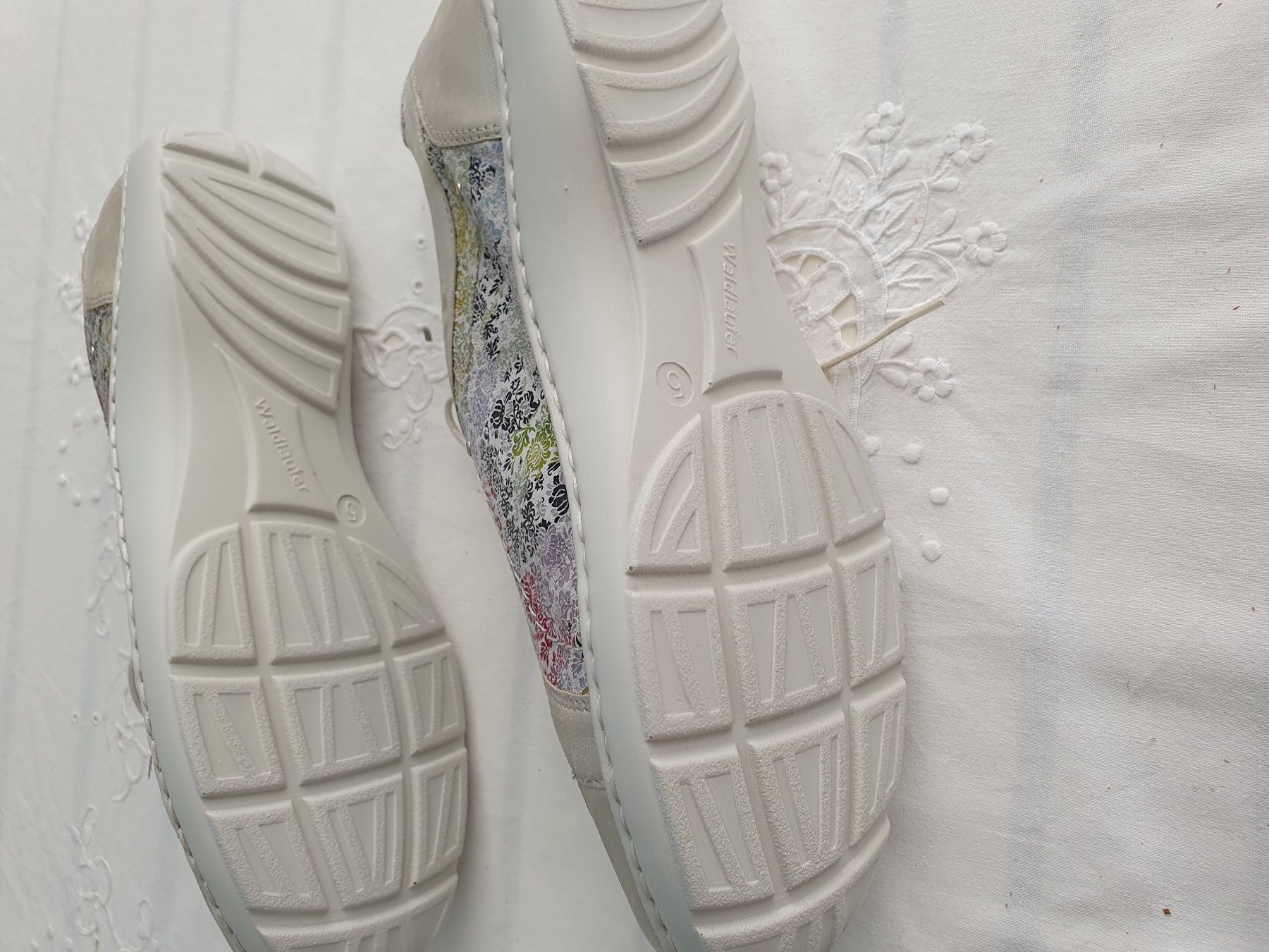 Scarpe da donna: Damenschuhe – Nuovo e nell'imballaggio originale da Basel venduto da bem_ynr8 9