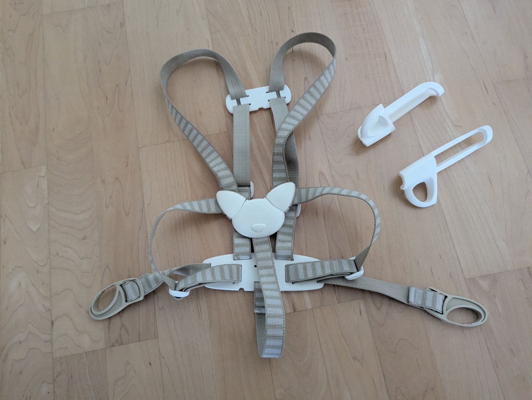 Stokke Seggioloni: Stokke Tripp Trapp Sicherheitsgurt – Usato da Uster venduto da petches 2
