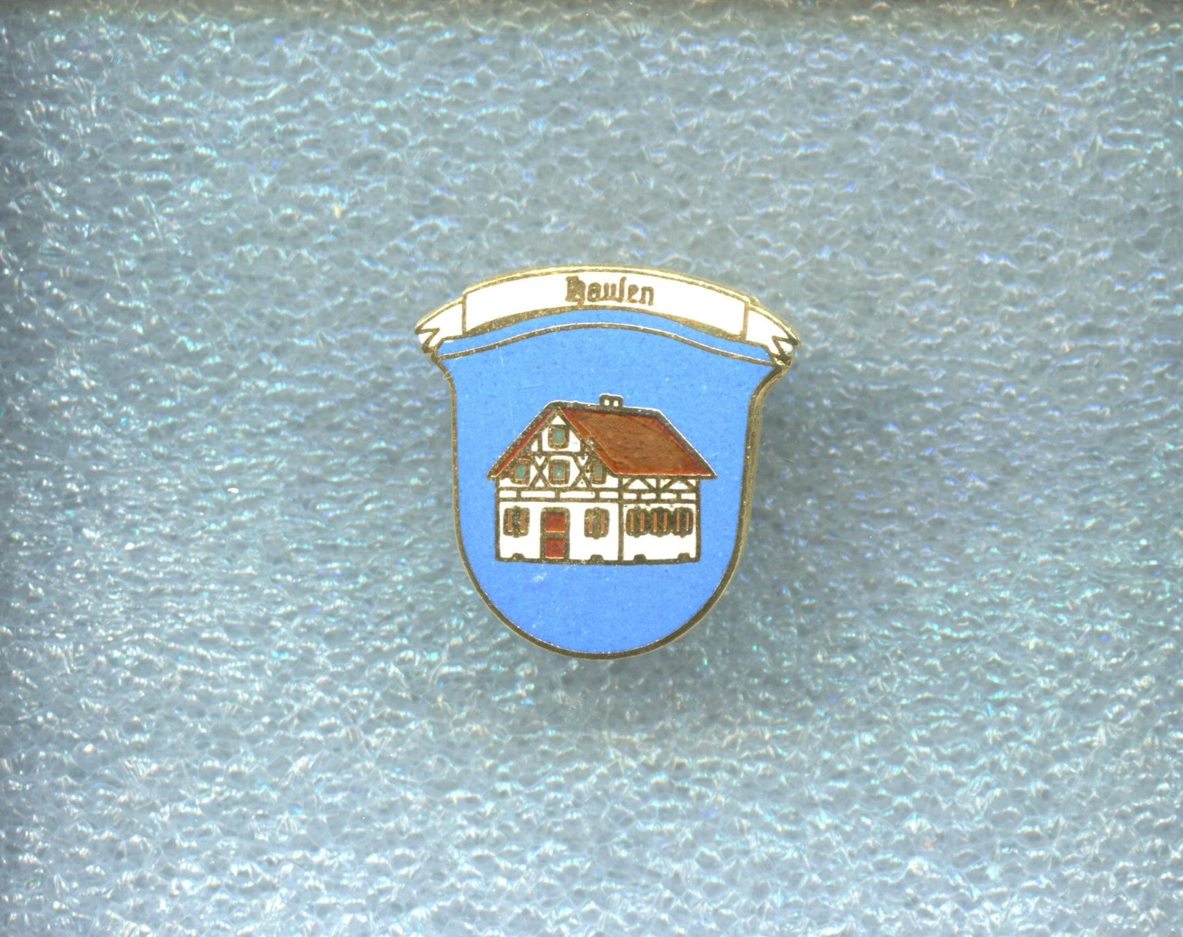 Placchette & Badge: Wappen Hausen – Usato da Winterthur venduto da Sammleroase