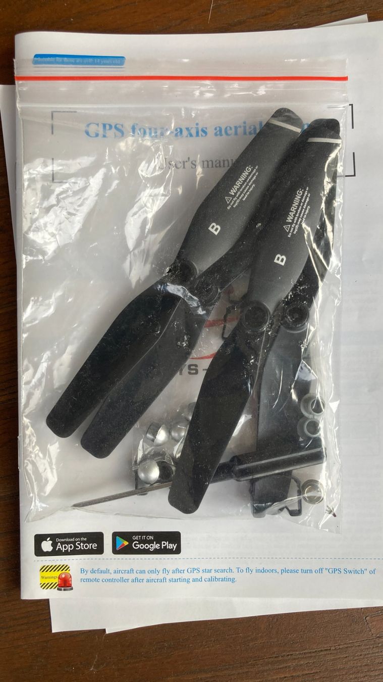 Modellismo RC: GPS Drohne mit 4 Propeller – Usato da Zwingen venduto da Hugom 5