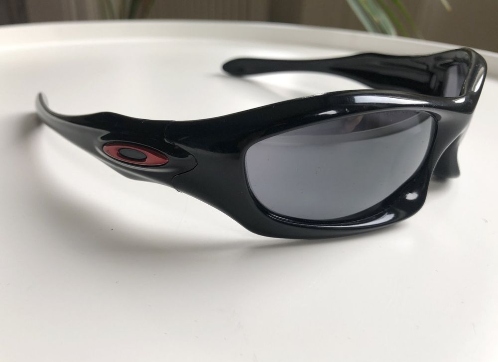 Oakley Monster Pup x Ducati Vintage Sunglasses | Acheter sur Ricardo