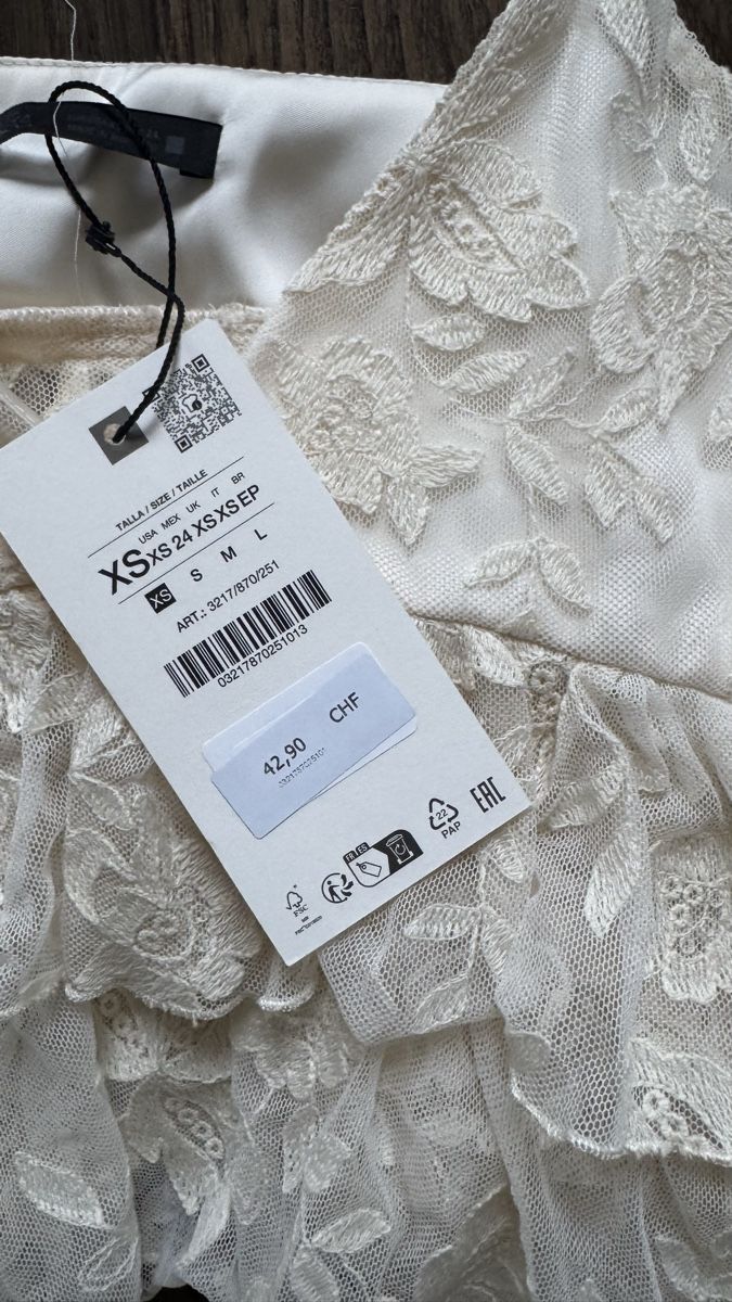Zara Top: Zara Top beige Gr XS / Neu – Nuovo e nell'imballaggio originale da Zollikon venduto da rundbsurf 2
