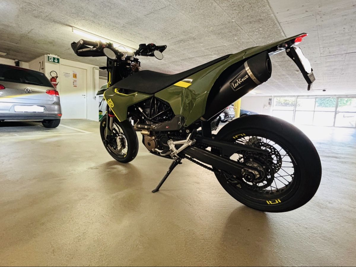 Husqvarna Strada: Husqvarna 701 Supermoto – Nuovo (secondo la descrizione) da Muri AG venduto da Niklasd00 5