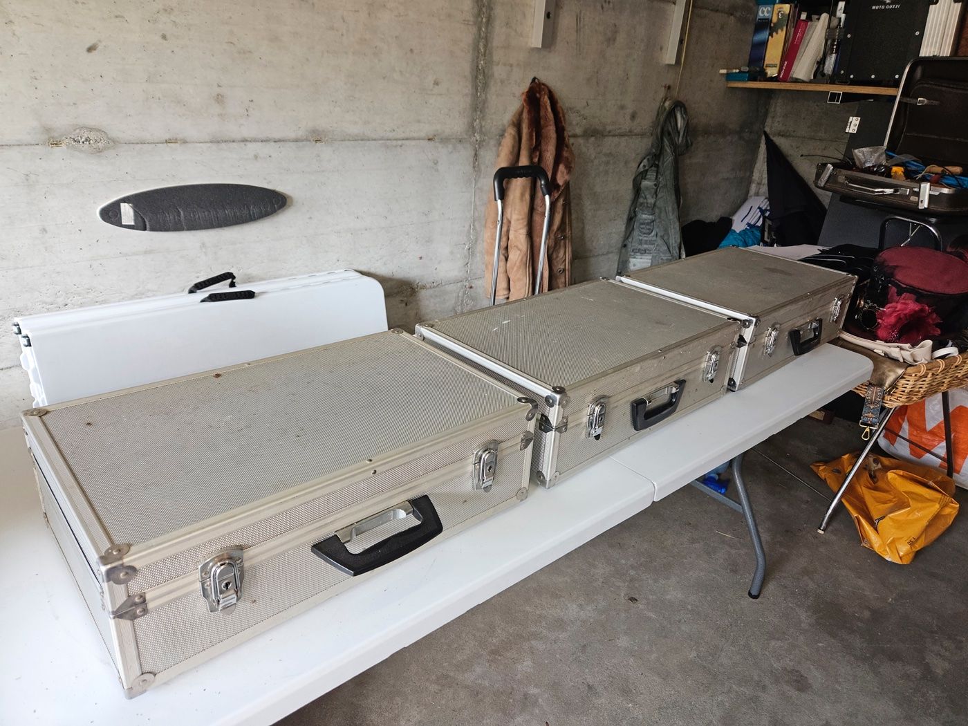 CD: Ca. 120 CD's mit Alucase – Usato da Brittnau venduto da dxf 1