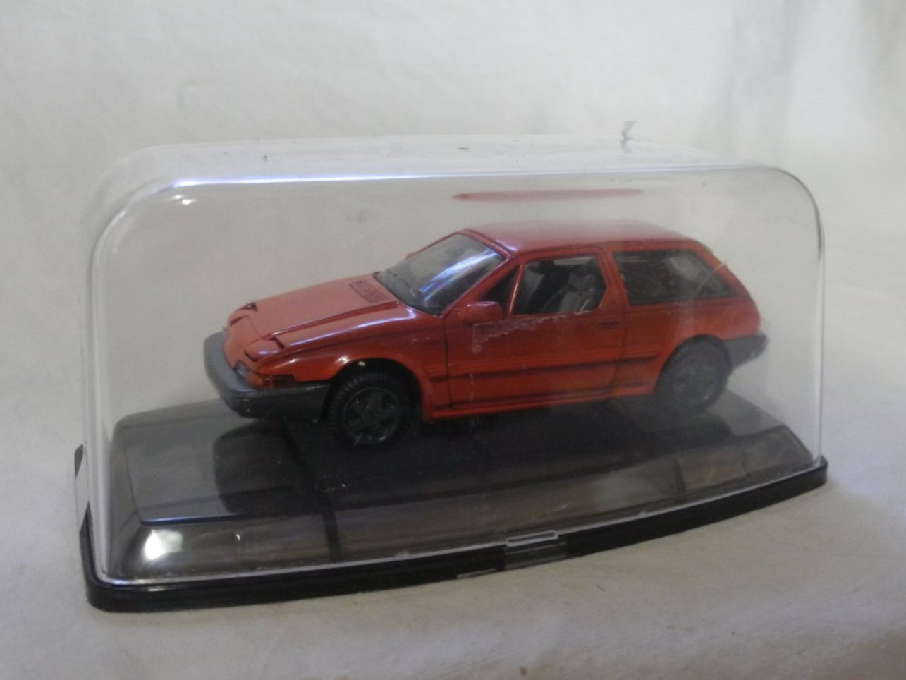 Miniature Auto Pilen Volvo 480 ES 1987 Blanc - Échelle 1:43 - Occasion, Boîte Abîmée