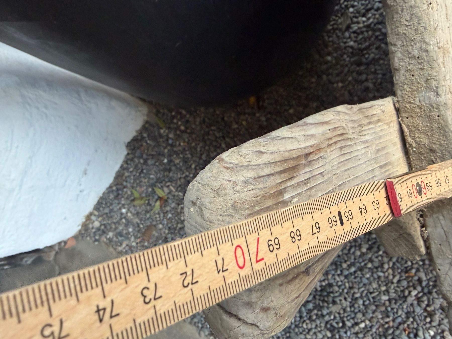 Articoli in legno: Holzteil antik aus ehem. Bauernhof – Usato da Hettenschwil venduto da tobee62 2