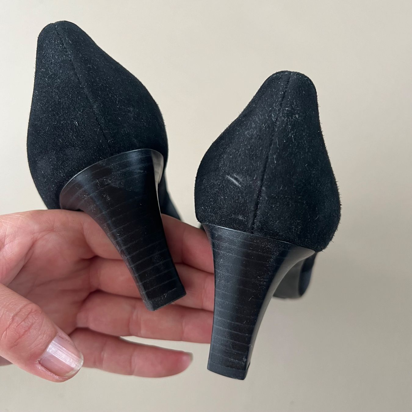 Kaiser Damenschuhe: PETER KAISER Suede Pumps 🖤 – Gebraucht aus Zürich von ClosetQueen 6