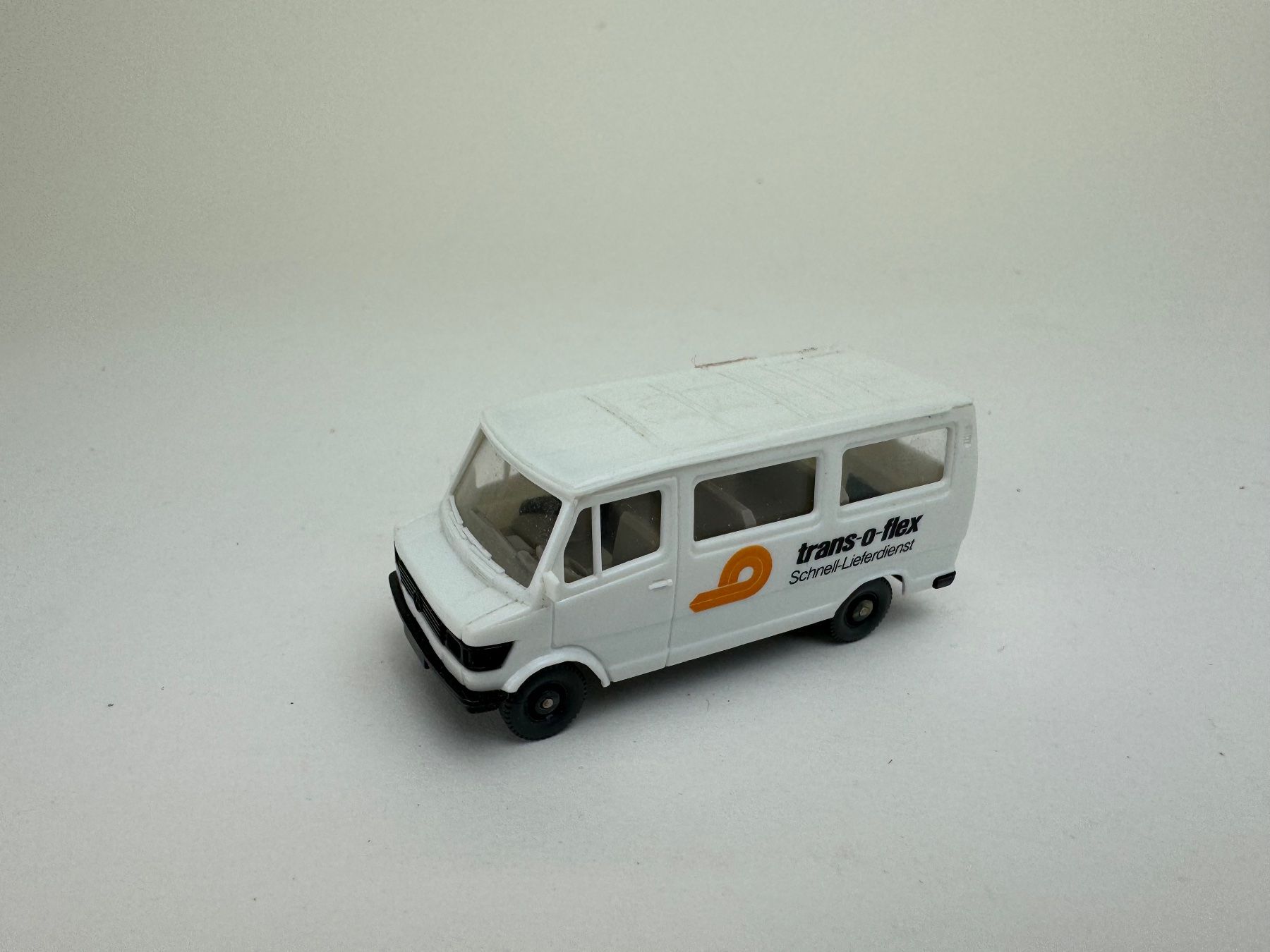 Wiking Modellini d'auto: Mercedes Bus 207 D Trans o Flex – Usato da Elm venduto da Wikmtz