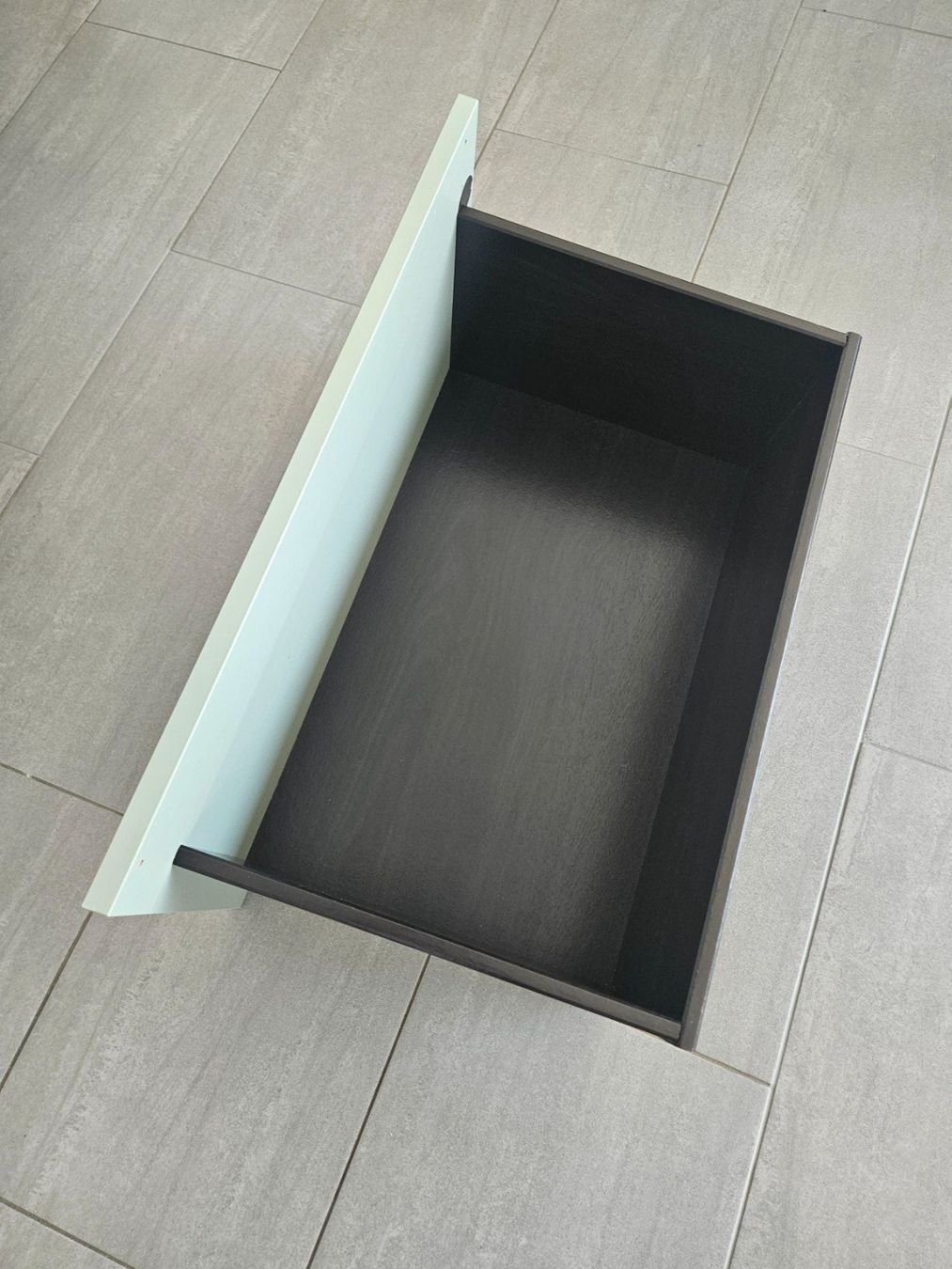 Ikea Mobili TV: Tiroir Ikea série BESTA – Usato da Villaz-St-Pierre venduto da 2qu_7dg8 1