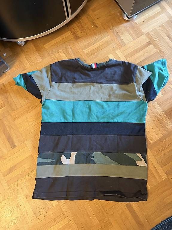 Tommy Hilfiger T-shirts: Hilfiger TShirt gr M – D'occasion à Bern par Golem3 1