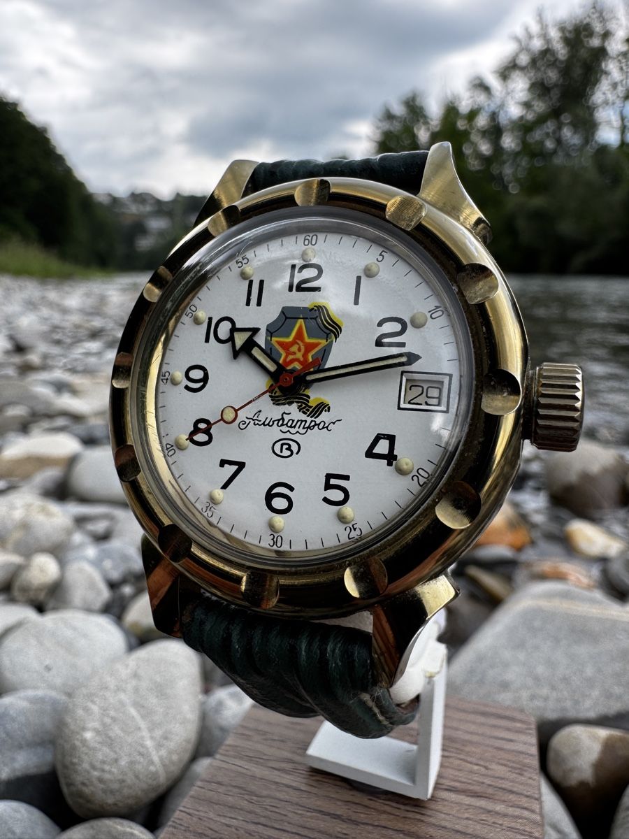 Vostok Orologi: Vintage Vostok, Automatic aus Russia – Usato da Zollikofen venduto da Comcast 4