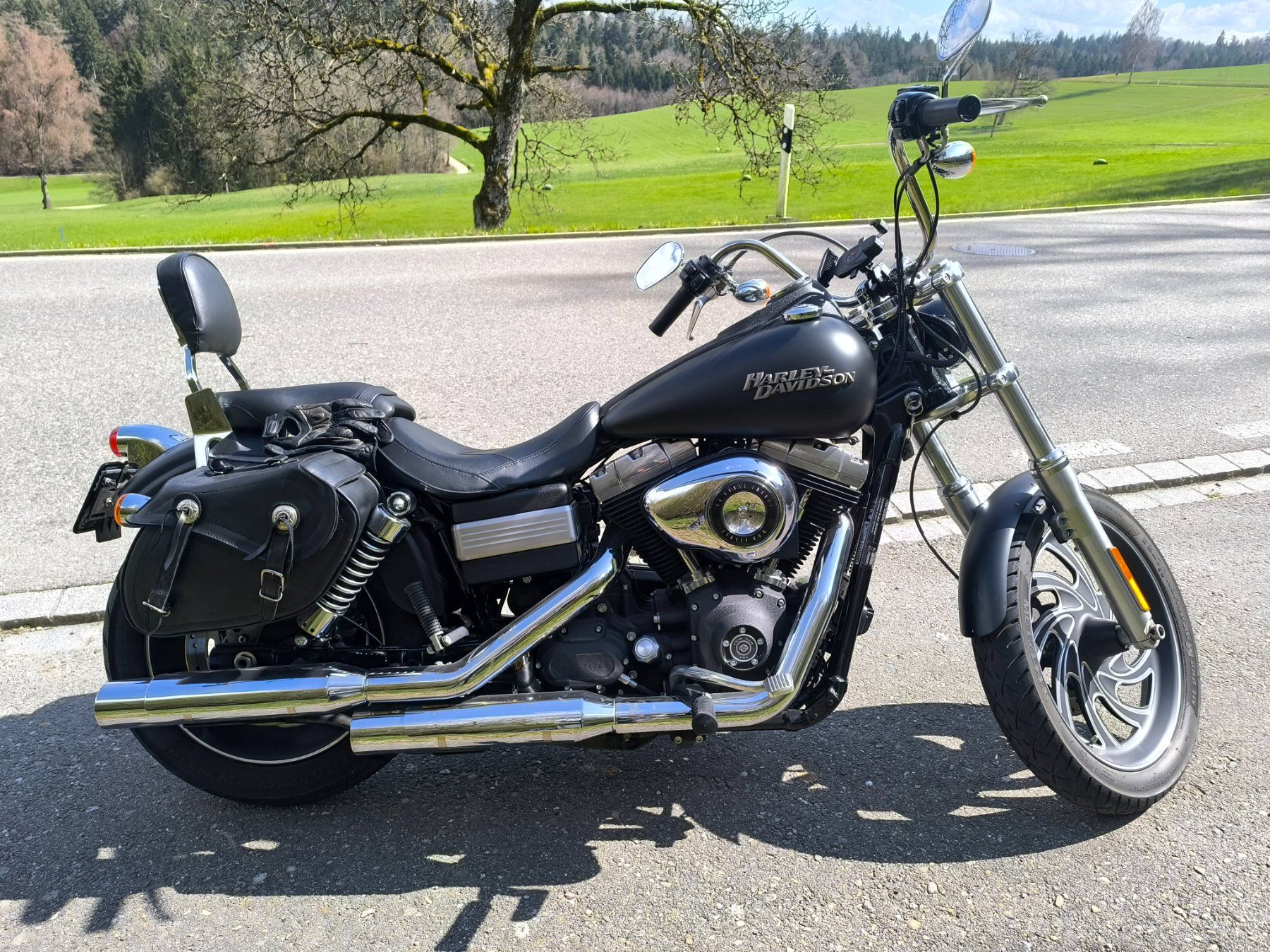 Harley-Davidson Cruisers: Super Occasion!!!! – D'occasion à Steinmaur par Milio71