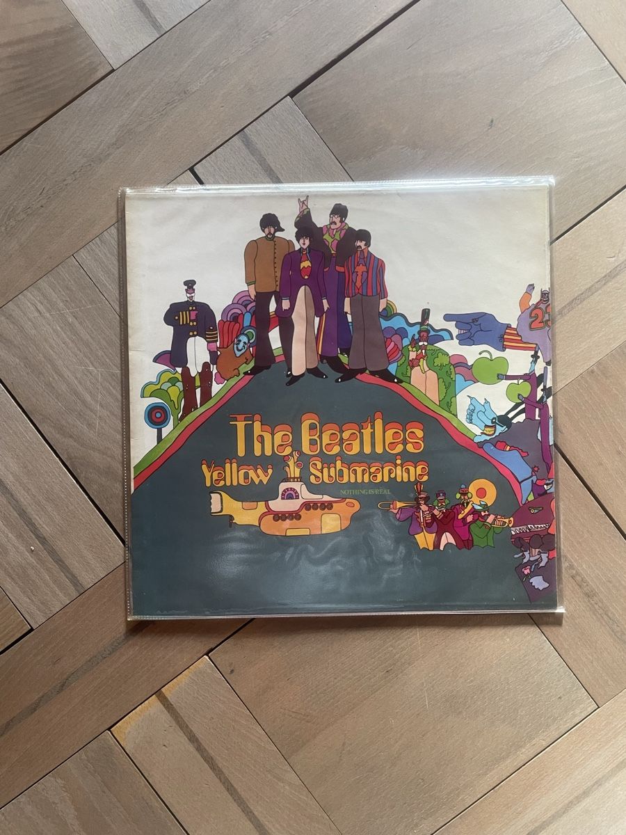 Dischi in vinile: The Beatles - Yellow Submarine LP – Usato da Zürich venduto da sar_c828