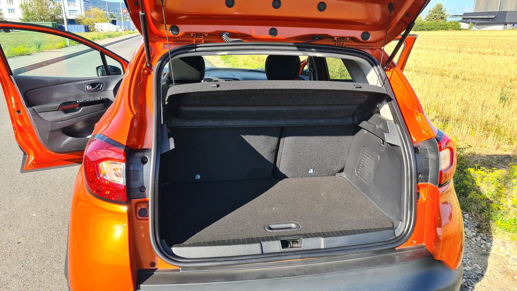 Renault Autos: Renault Captur 90 – Gebraucht aus Neuchâtel von ArmandoW 7