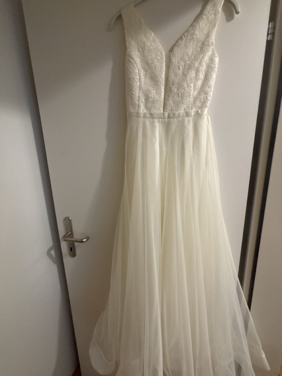 Vestiti: Weisses Kleid - nur 1x getragen – Nuovo (secondo la descrizione) da Buchs ZH venduto da els_mgj9