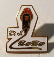 AA736 - Pin Musik D.J. BoBo Mikrofon