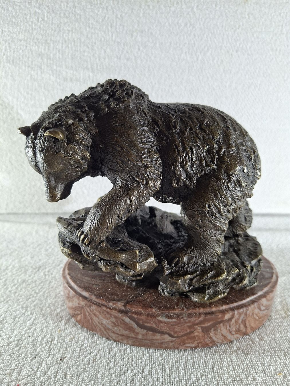 Sculture & Statue: Bronze Bär beim Fischen – Usato da Grindelwald venduto da carro5