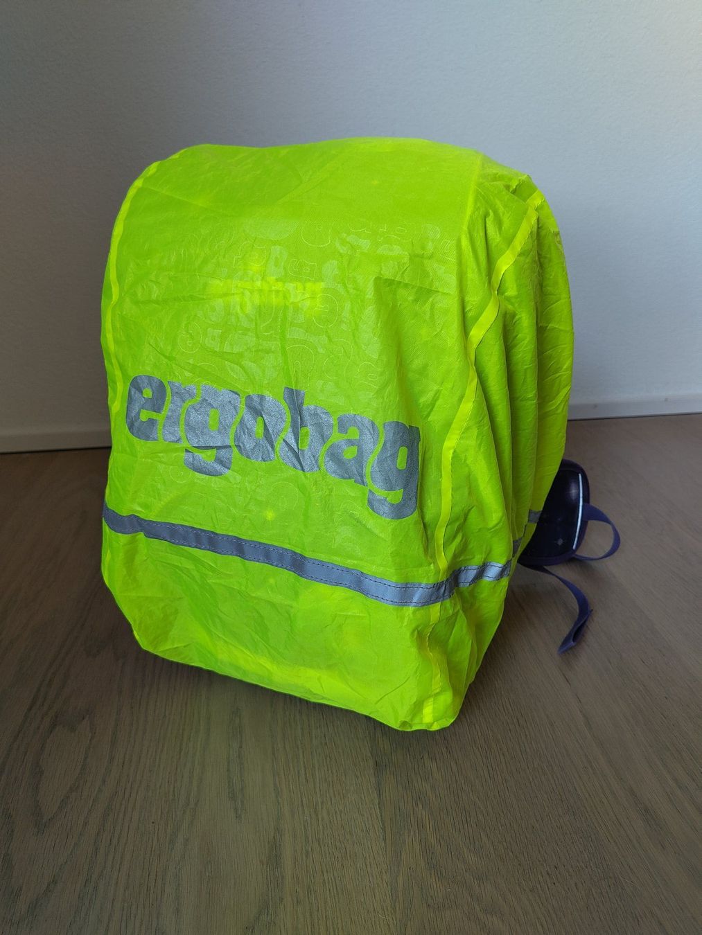 Ergobag Borse & Zaini: Ergobag mit 5 extra Kletties und Regenschutz – Usato da Zürich venduto da ste_58hs 5