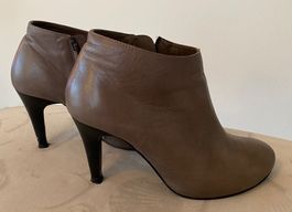 Stiefeletten in Taupe, Gr. 37
