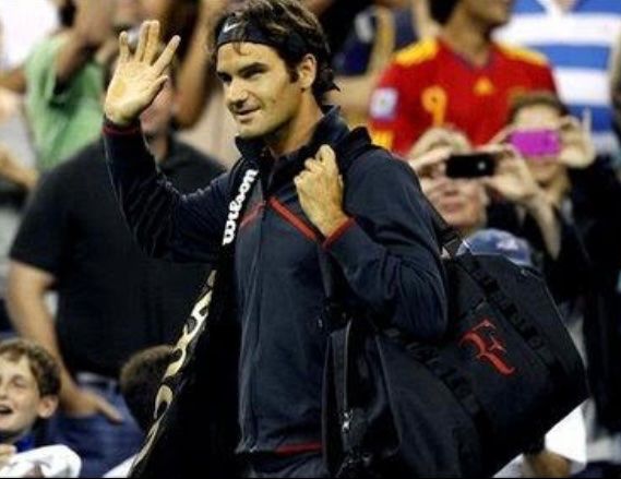 Nike Giacche: Nike Trainerjacke Roger Federer US Open Grösse M – Usato da Freienstein venduto da Golfbueb 1