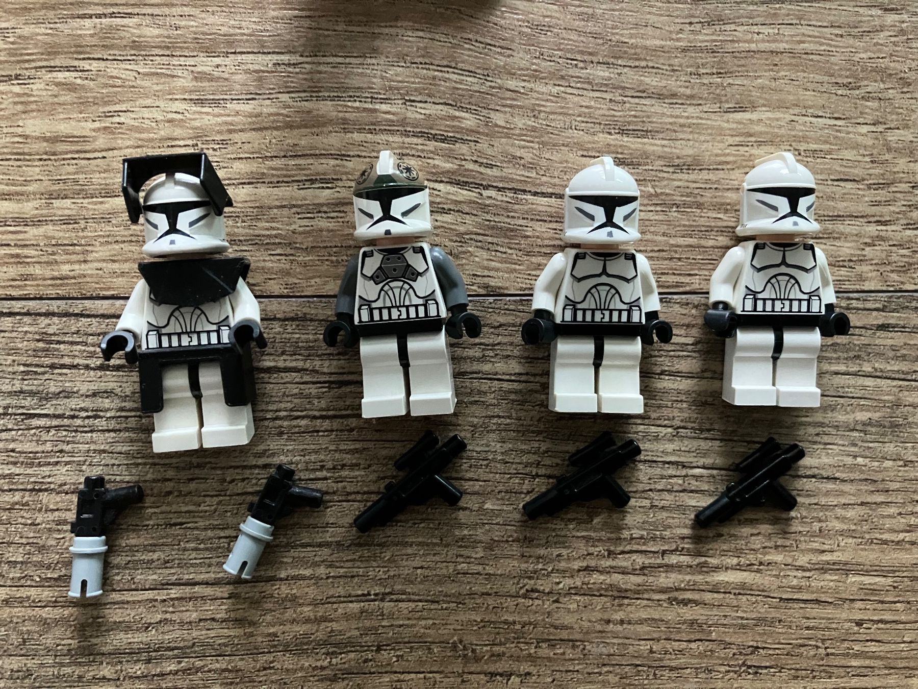 Lego Baukästen: LEGO Star Wars 8014 Clone Walker Battle Pack – Gebraucht aus Châtel-St-Denis von Lestresorsdugrenier 1