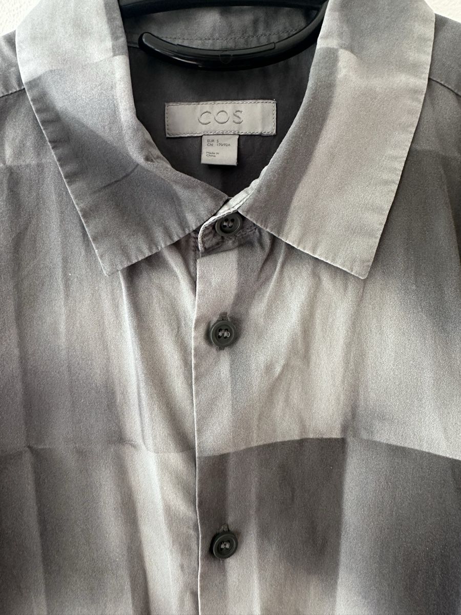 Cos Camicie: Chemise manches courtes Cos – Usato da Fribourg venduto da jeremy1992 1