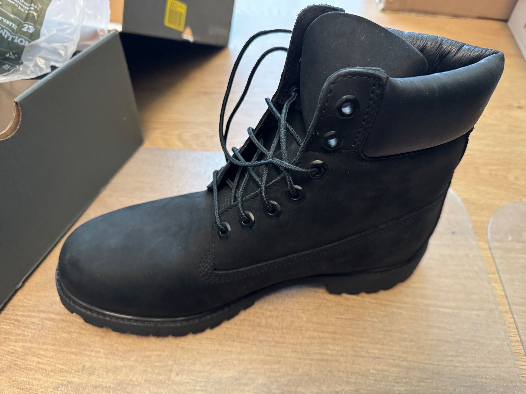 Timberland Herrenschuhe: Timberland 6" Premium Black Boots – Neu und originalverpackt aus Hochdorf von Frogi456 1