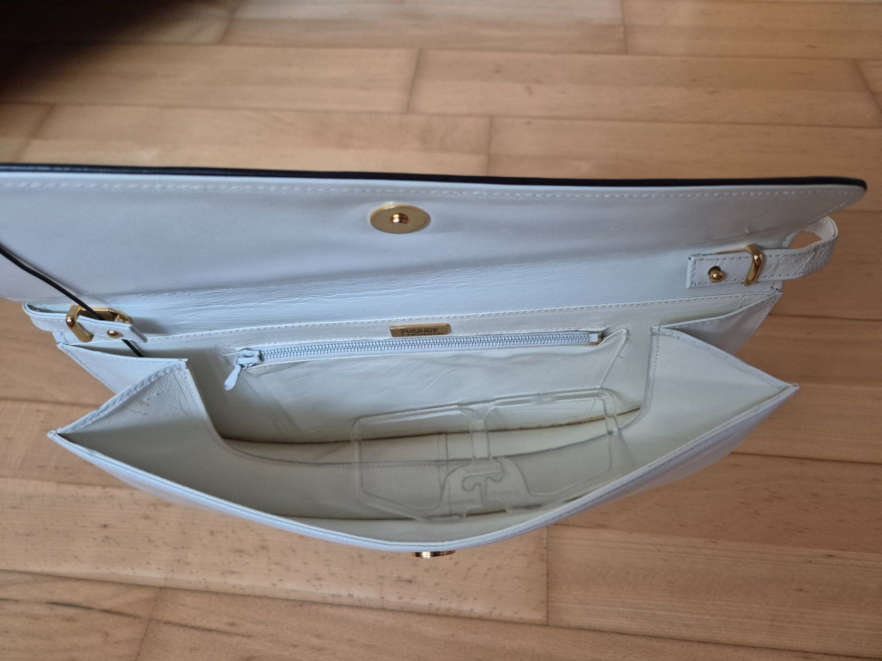 Bally Borse da donna: Bally Umhängetasche – Usato da Steinach venduto da ACMO32O 5