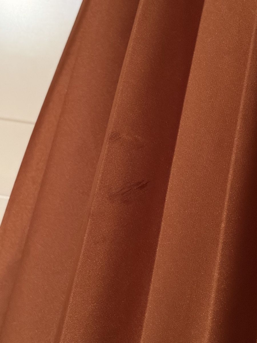 Robes: Reiss Elegant Midi Skirt – D'occasion à St.Josefen par lop_lh8d 9