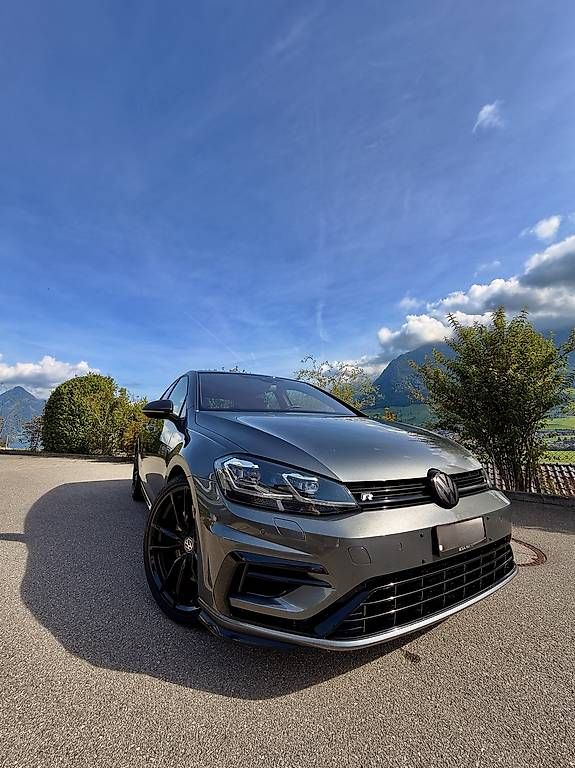 Autos: VW Golf 7 R Facelift 310 PS  – Gebraucht aus Ennetbürgen von Tregi1