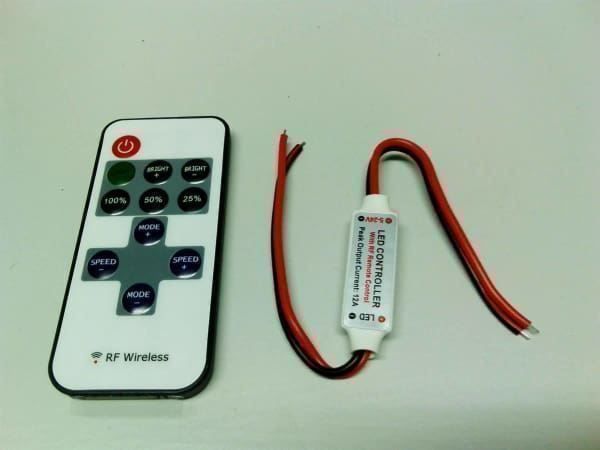 Componenti elettronici: LED-Controller 12V DC Wireless – Nuovo e nell'imballaggio originale da Luzern venduto da Salefactory