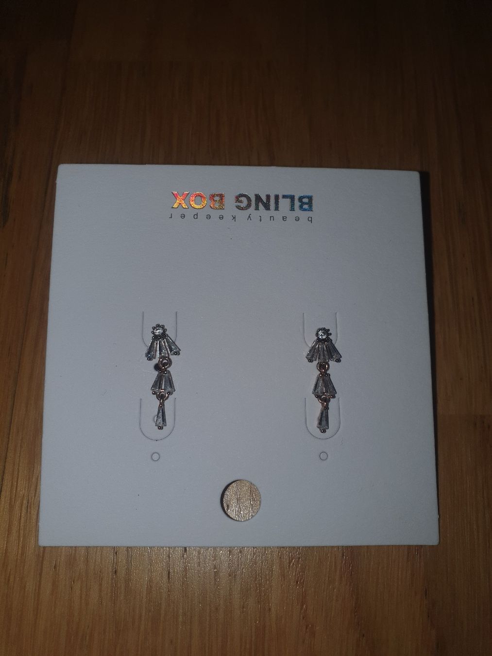 Orecchini pendenti & Orecchini a lobo: Schöne Bling Box Ohrstecker – Usato da Moosseedorf venduto da Sonnenschein..