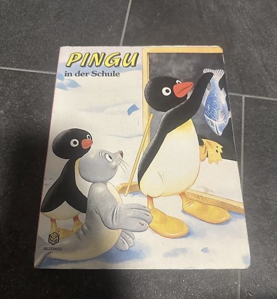 Bücher: Kinderbuch Pingu in der Schule gebraucht – Gebraucht aus Pratteln von san_p6mt