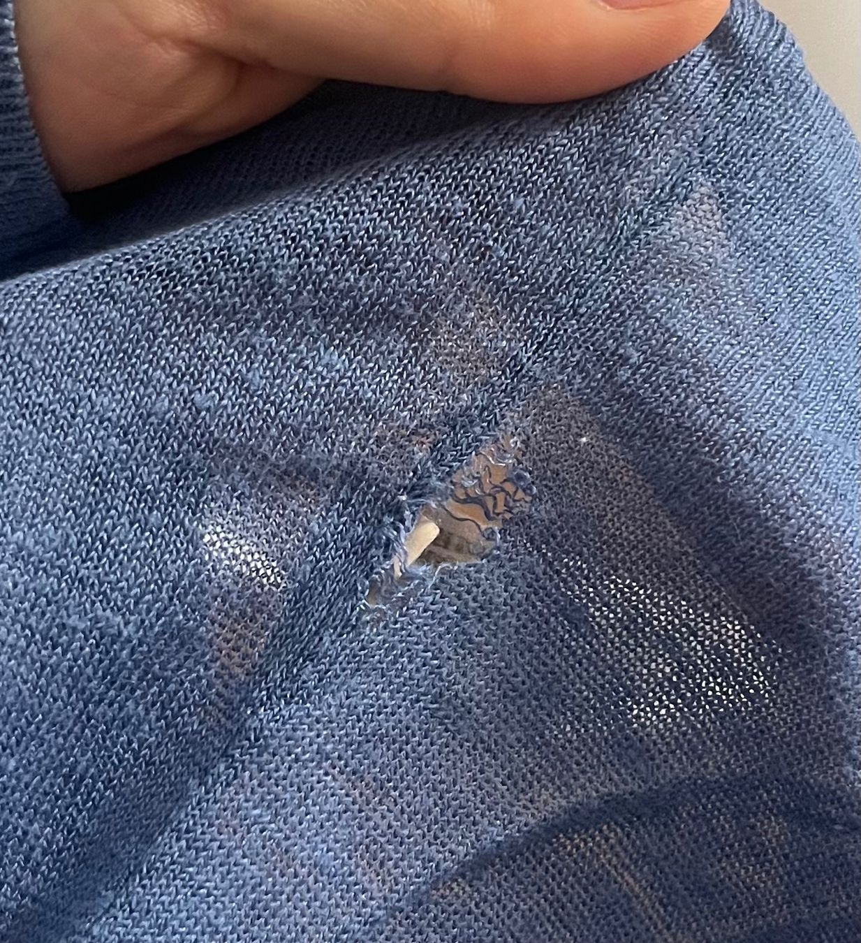Massimo Dutti Top: pull léger bleu – Usato da Bernex venduto da claraaaa4 2