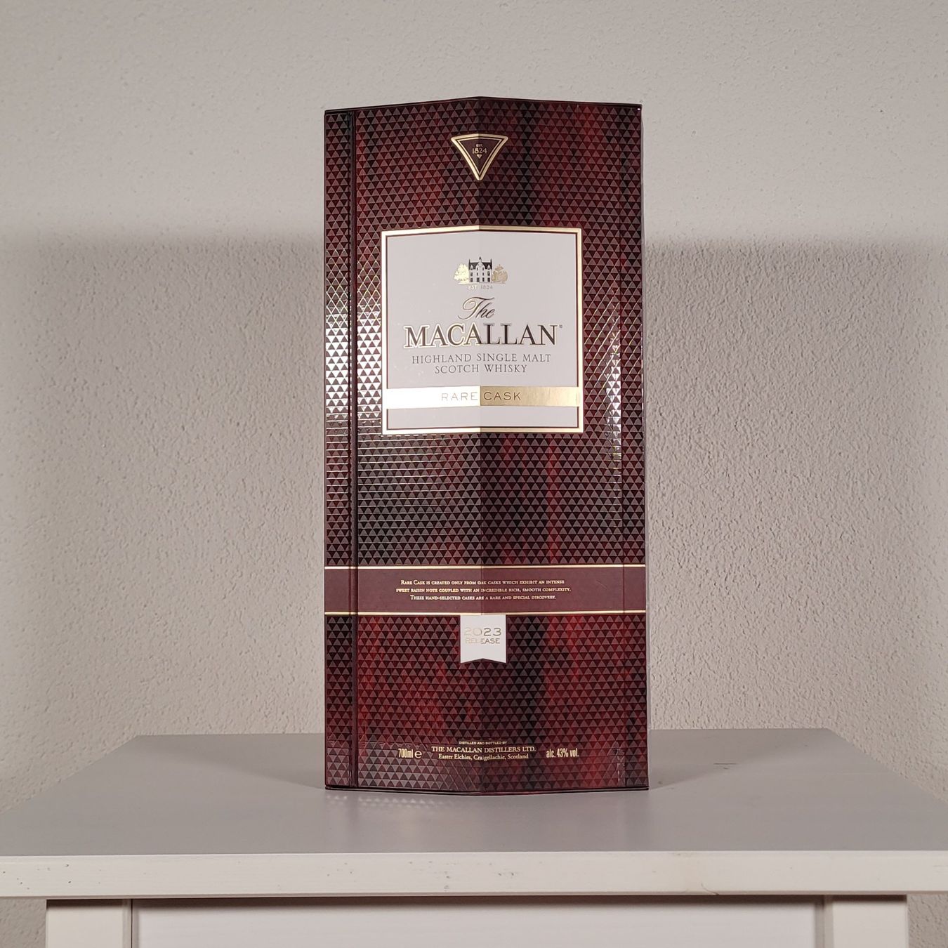 Macallan Spirituosen: Macallan Rare Cask 2023 - Top Kondition! – Neu und originalverpackt aus Emmetten von lennart.andreas