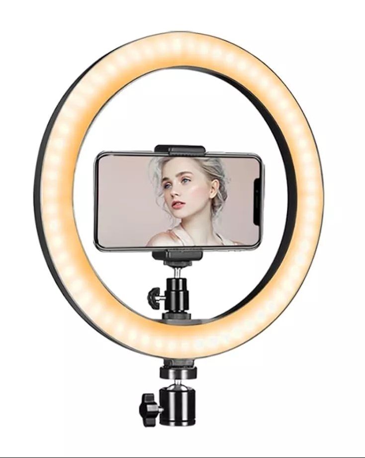 Treppiedi & Teste: Handyhalterung für Influencer – Nuovo e nell'imballaggio originale da Amriswil venduto da JaJa-Express