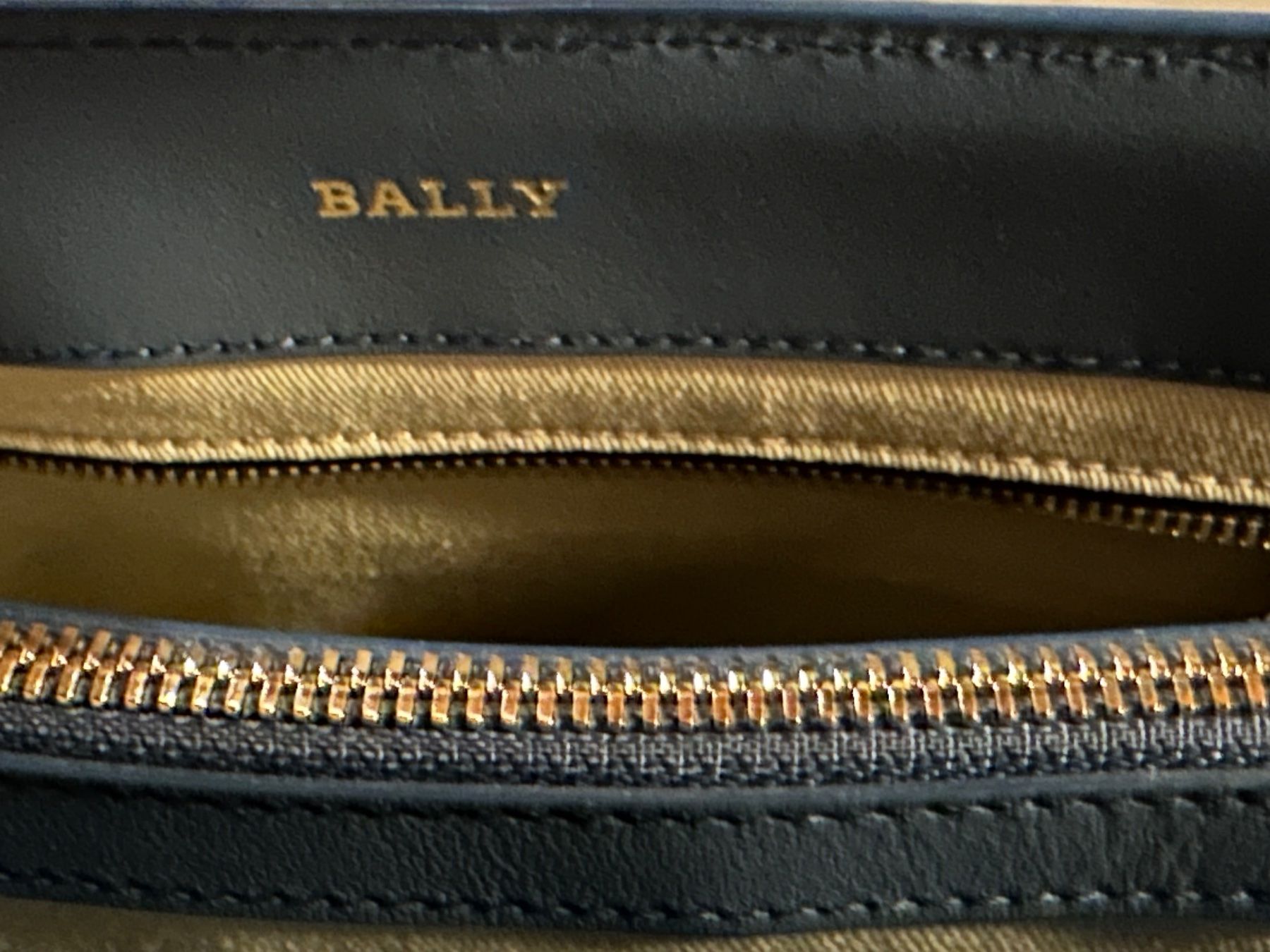 Bally Borse da donna: Original Bally Tasche, neu – Nuovo e nell'imballaggio originale da Aarburg venduto da flacon05 7